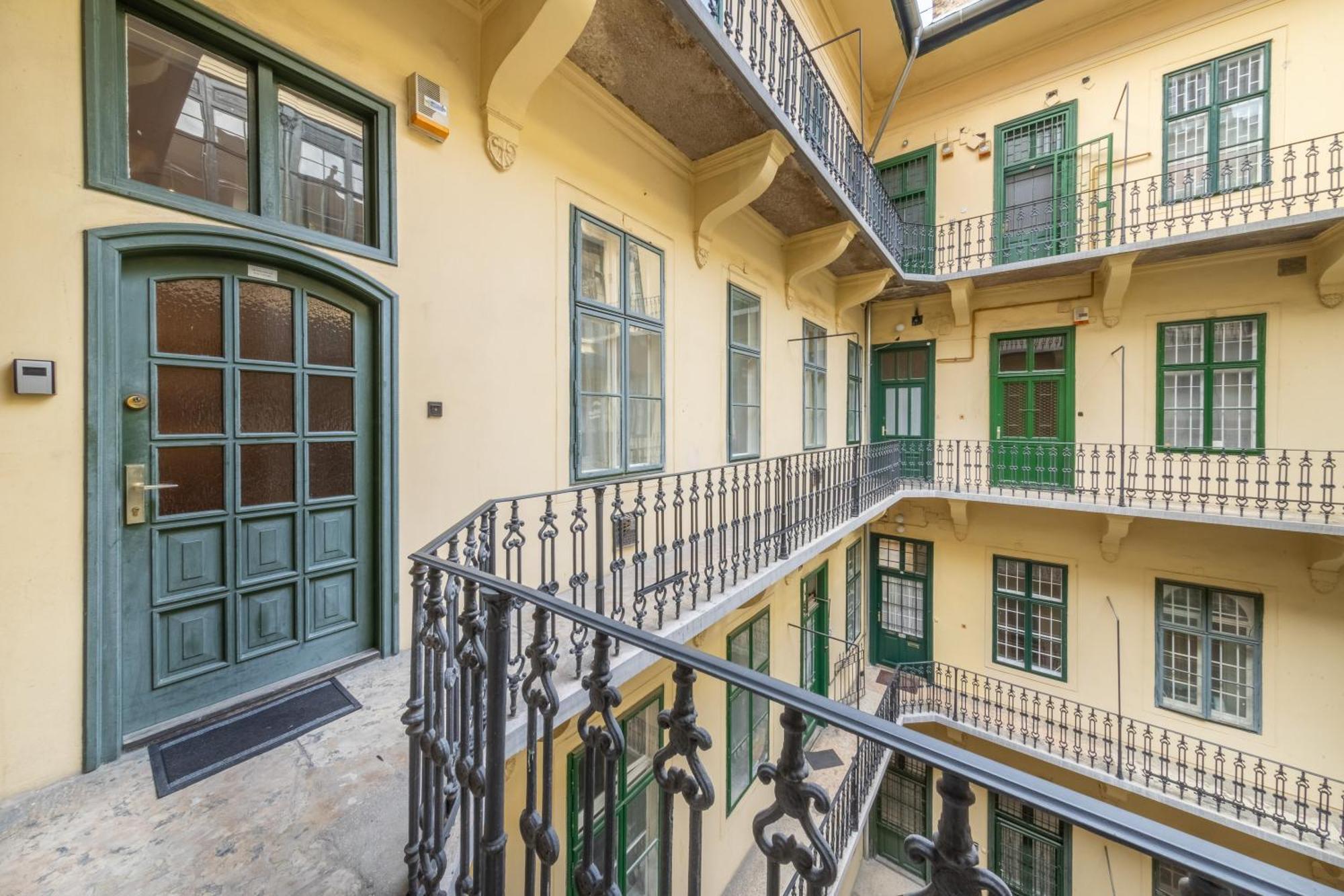 Apartamento Hungarian Souvenir Budapest Exterior foto